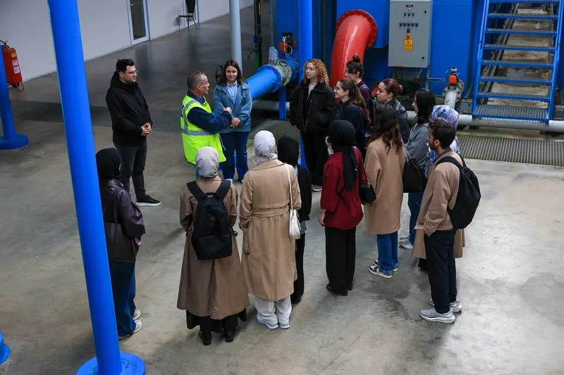 Geleceğin hekimleri SASKİ tesislerinde suyun yolculuğunu izledi