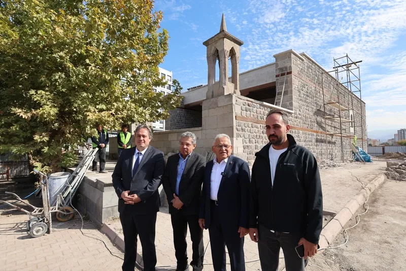 Tarihi Tasmakıran Camii Restorasyonunda Son Durum İncelendi