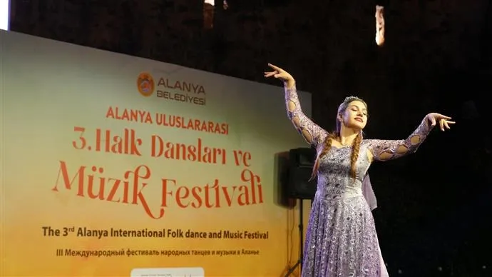 Alanya Uluslararası Halk Dansları ve Müzik Festivali 4. Kez Başladı