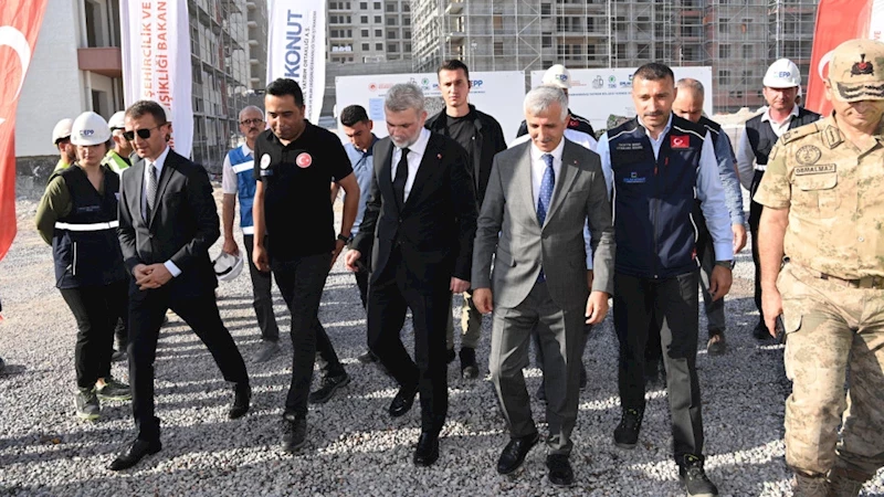Görgel ve Ünlüer, Güneşevler İnşaat Sahasında İncelemelerde Bulundu