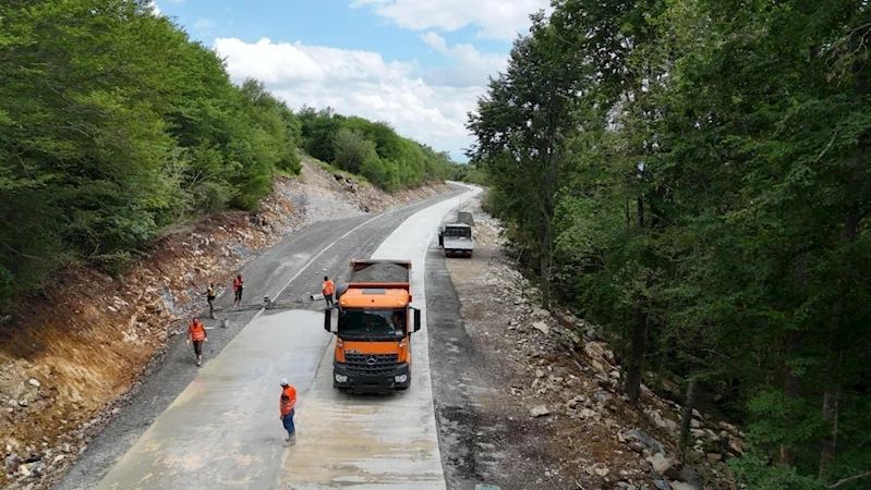 BÜYÜKŞEHİR’DEN ATAKUM’DA ÖNEMLİ YOL HAMLESİ